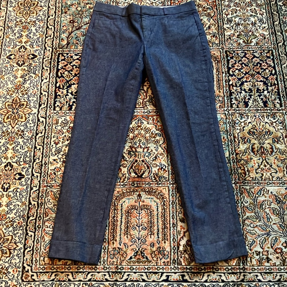 Banana Sloan pants in navy and white cotton blend.